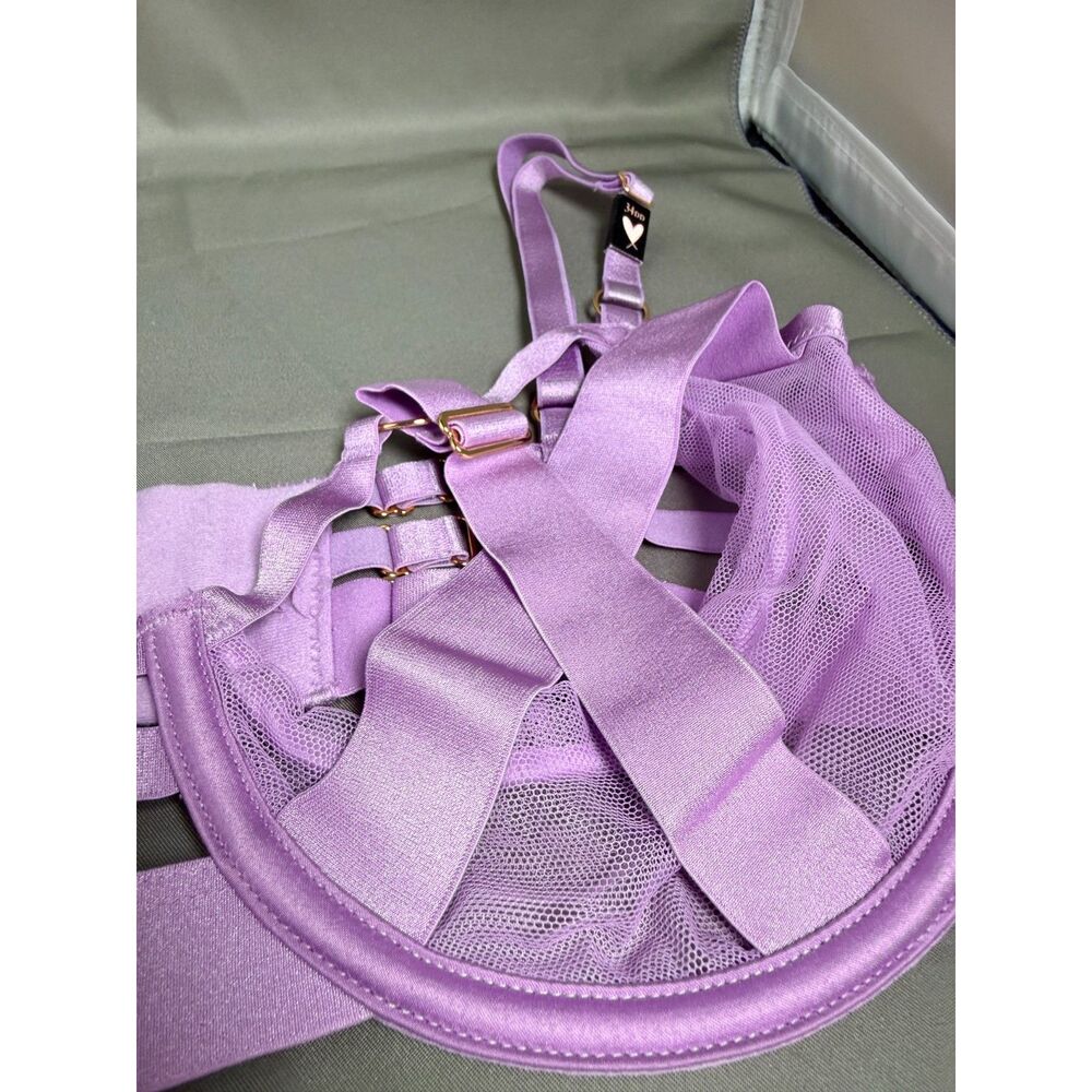 NWT Victoria Secret Sexy Strappy Caged Open Cup Demi Bra in Lilac size 34DD - Picture 5 of 10